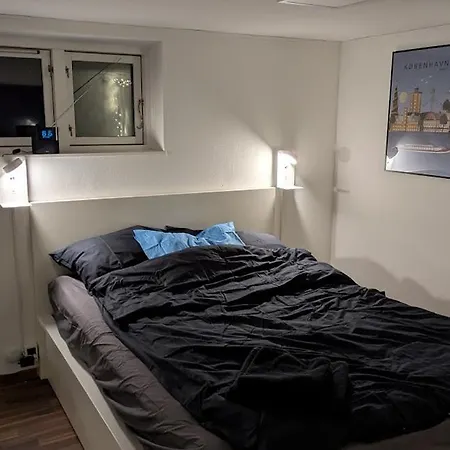 Sleep In بيت ضيافة Lynge