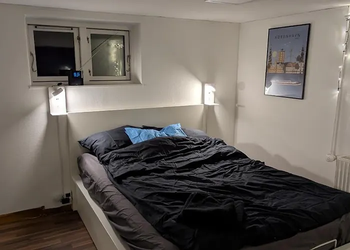 Sleep In بيت ضيافة Lynge